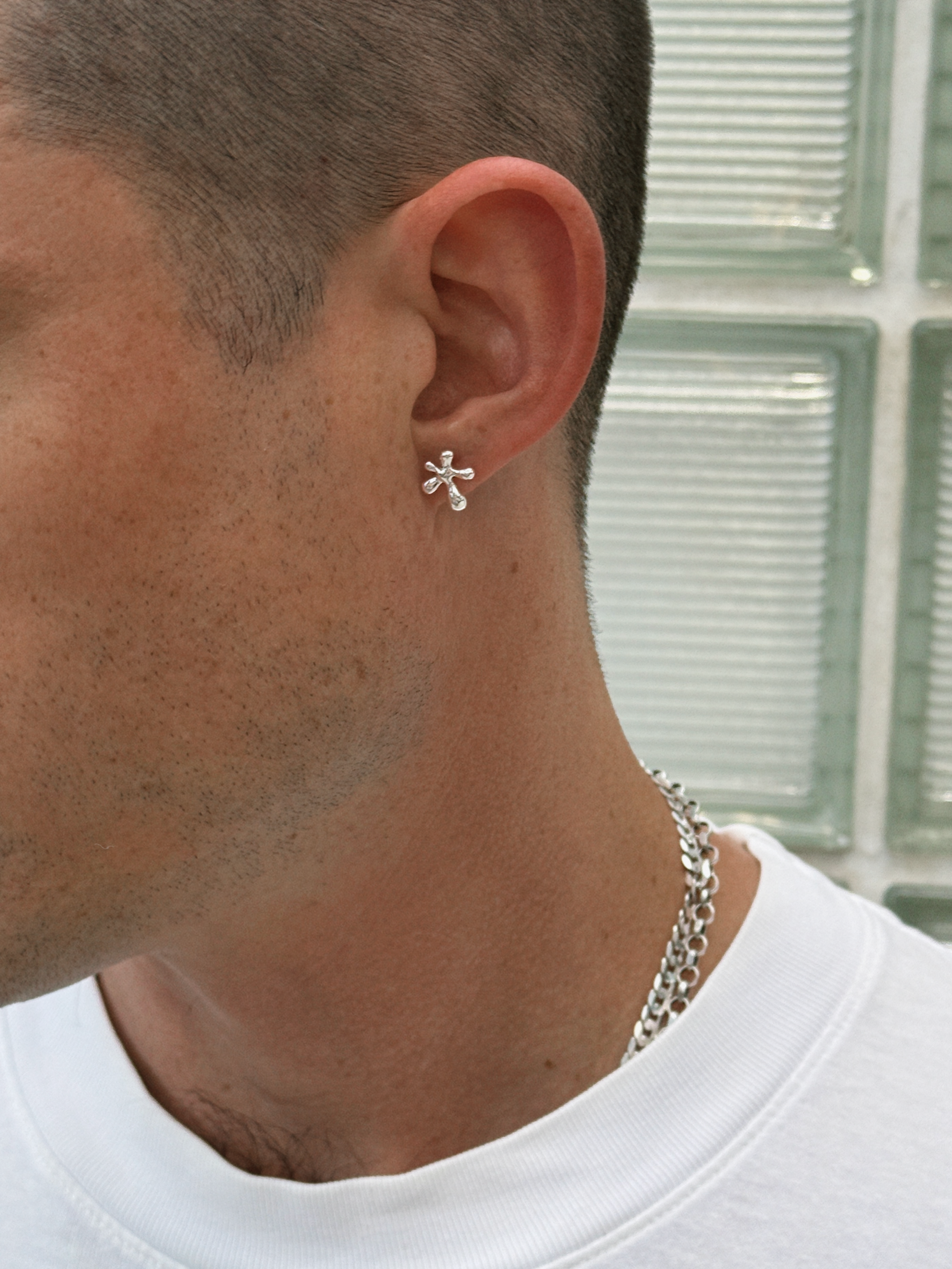FLEUR STUDS