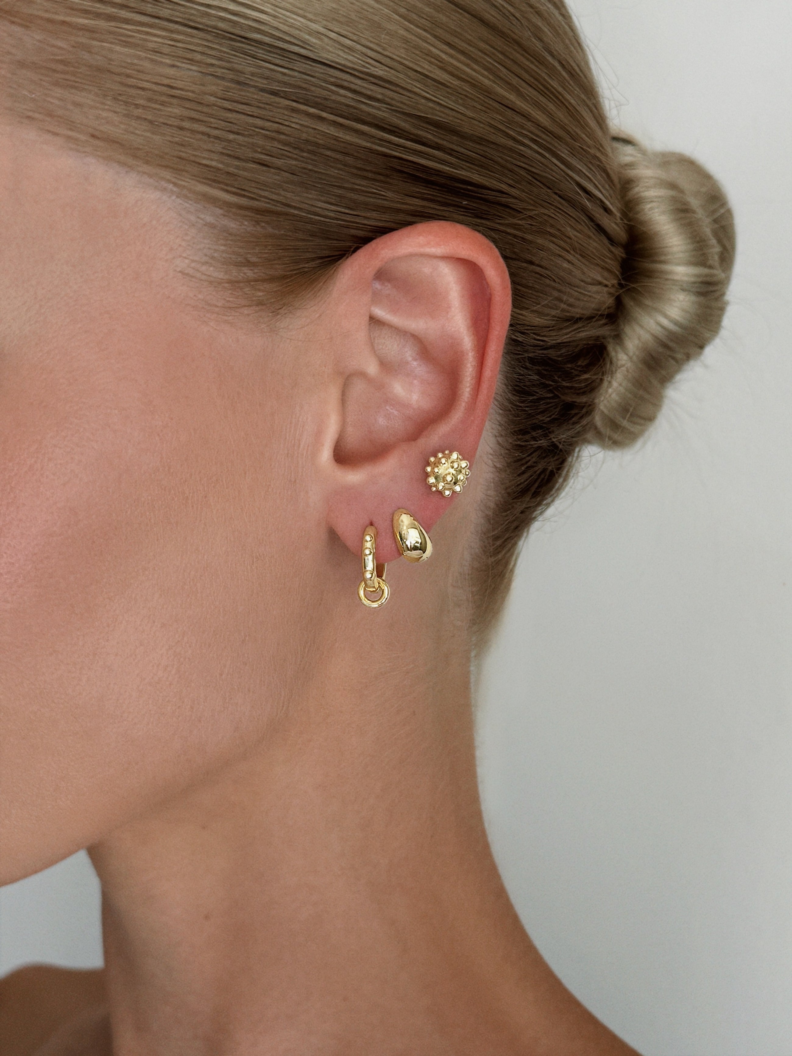 FRUTTO STUDS