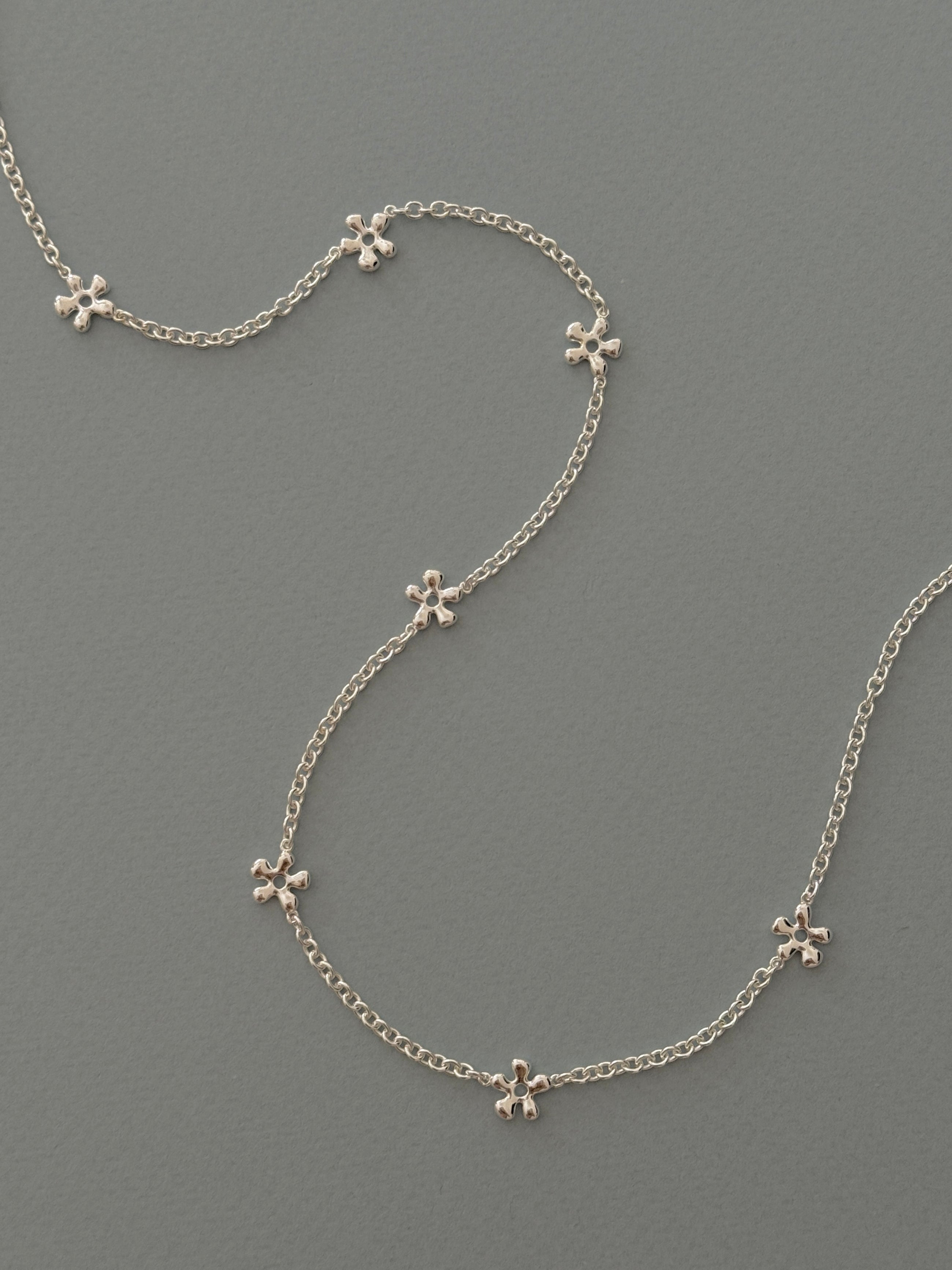 FRECKLE NECKLACE