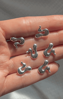 VAPOR EARRINGS