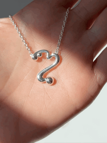 ENIGMA NECKLACE
