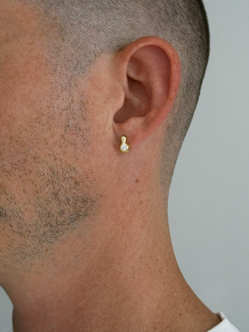 CALABASH STUDS • WHITE