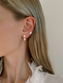 IL·LUSIÓ PEAR EARRINGS