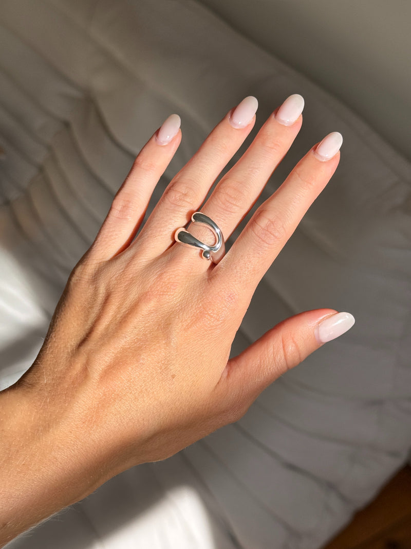 WISHBONE RING