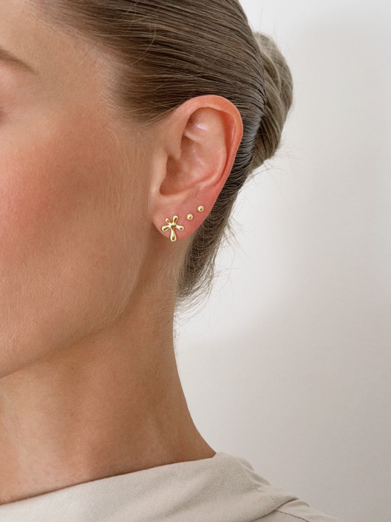 FLEUR STUDS