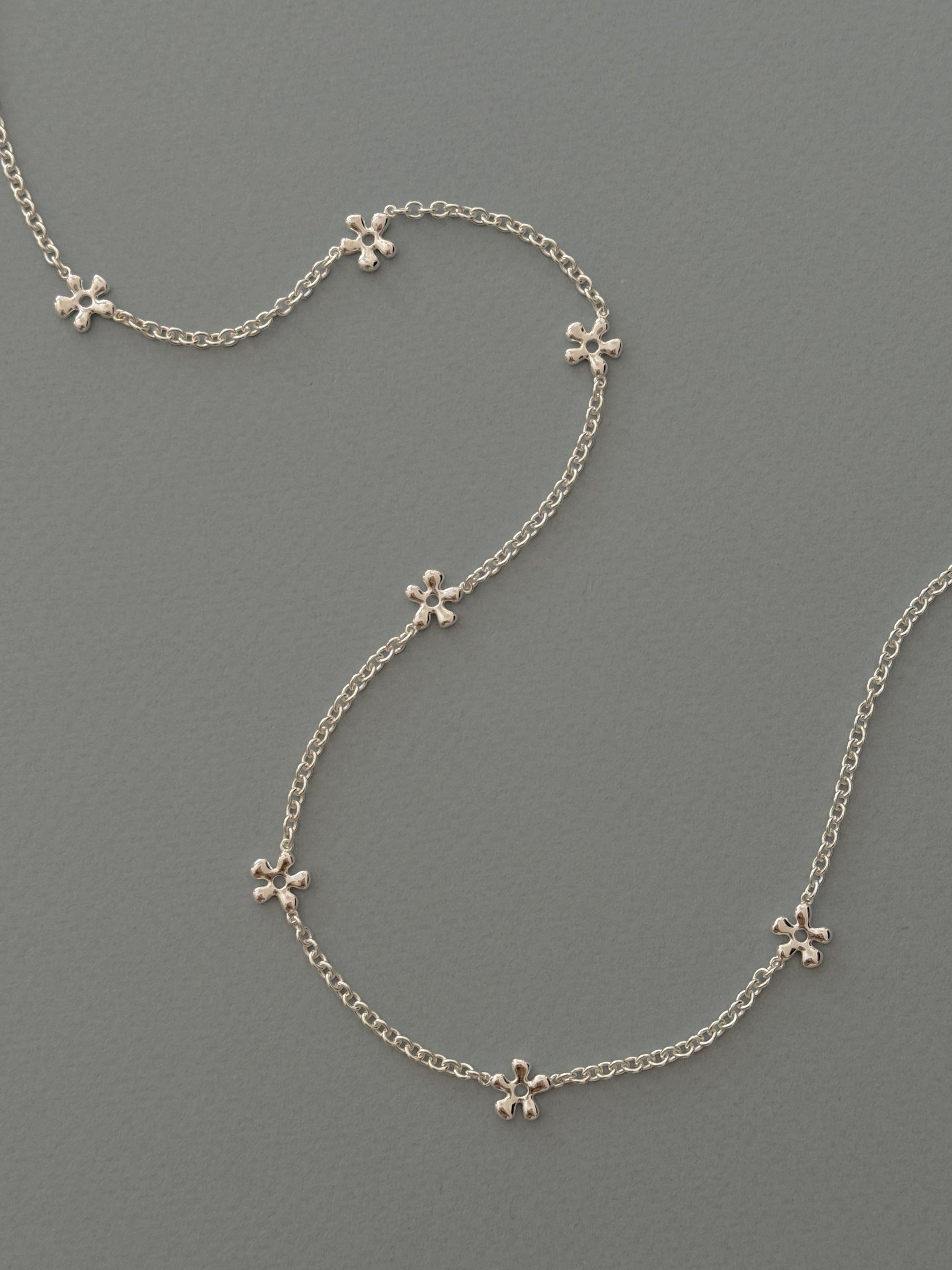 FRECKLE NECKLACE