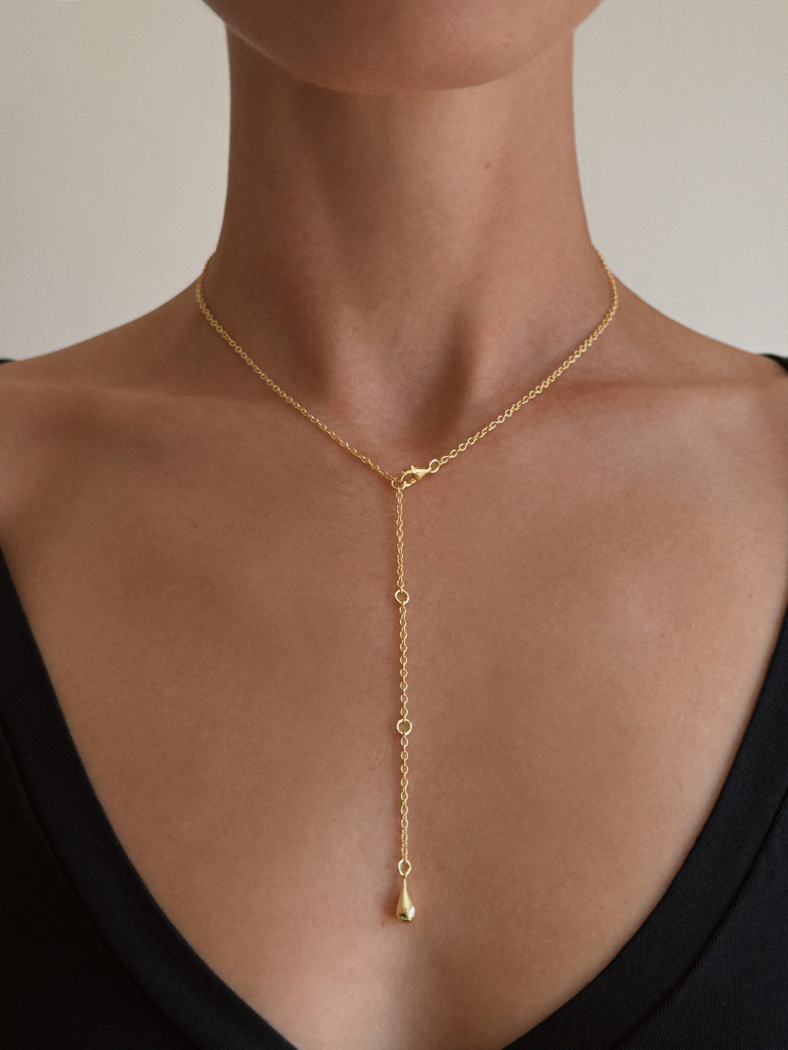 CIELO PENDANT NECKLACE