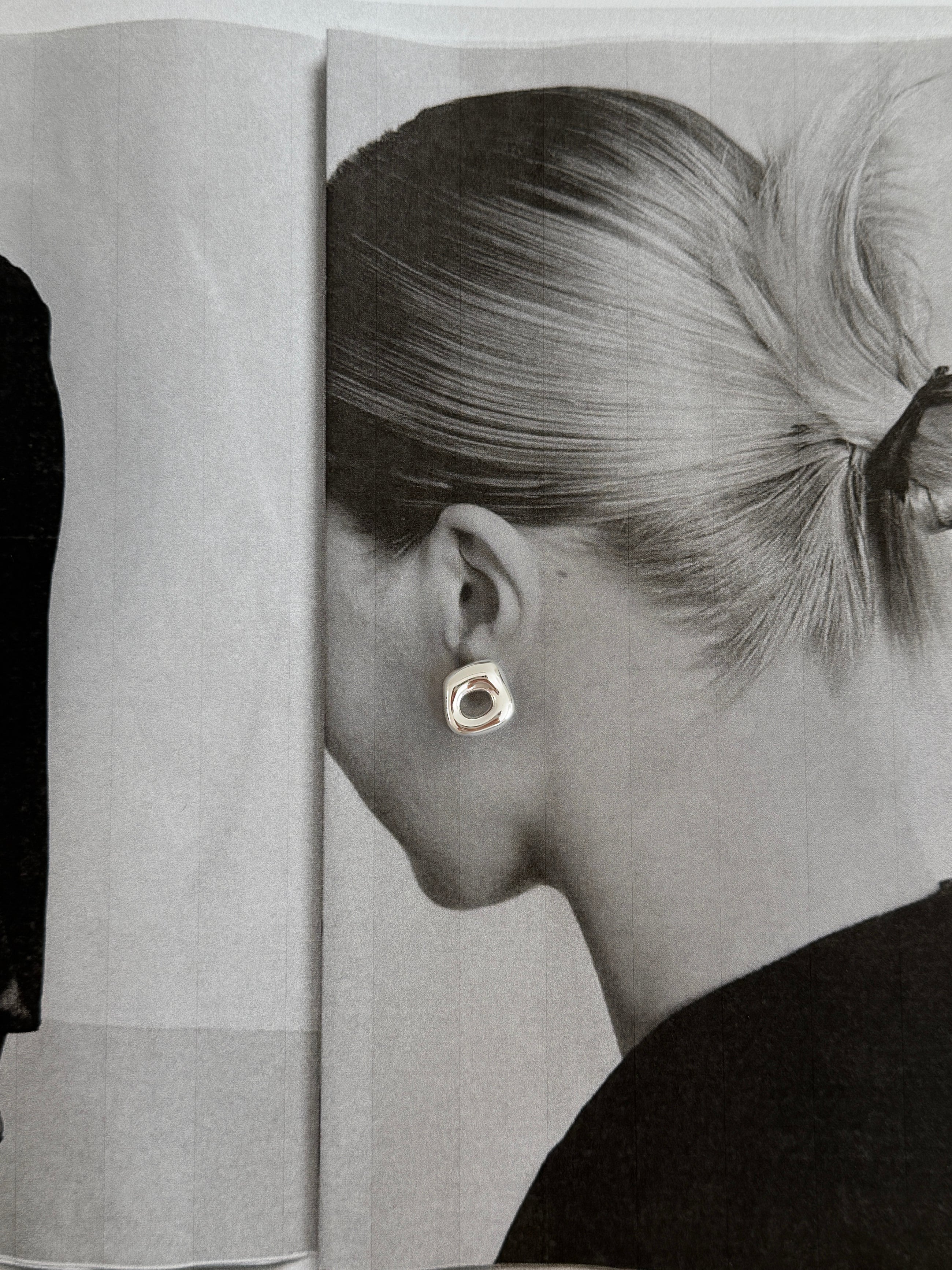 MILOS EARRINGS