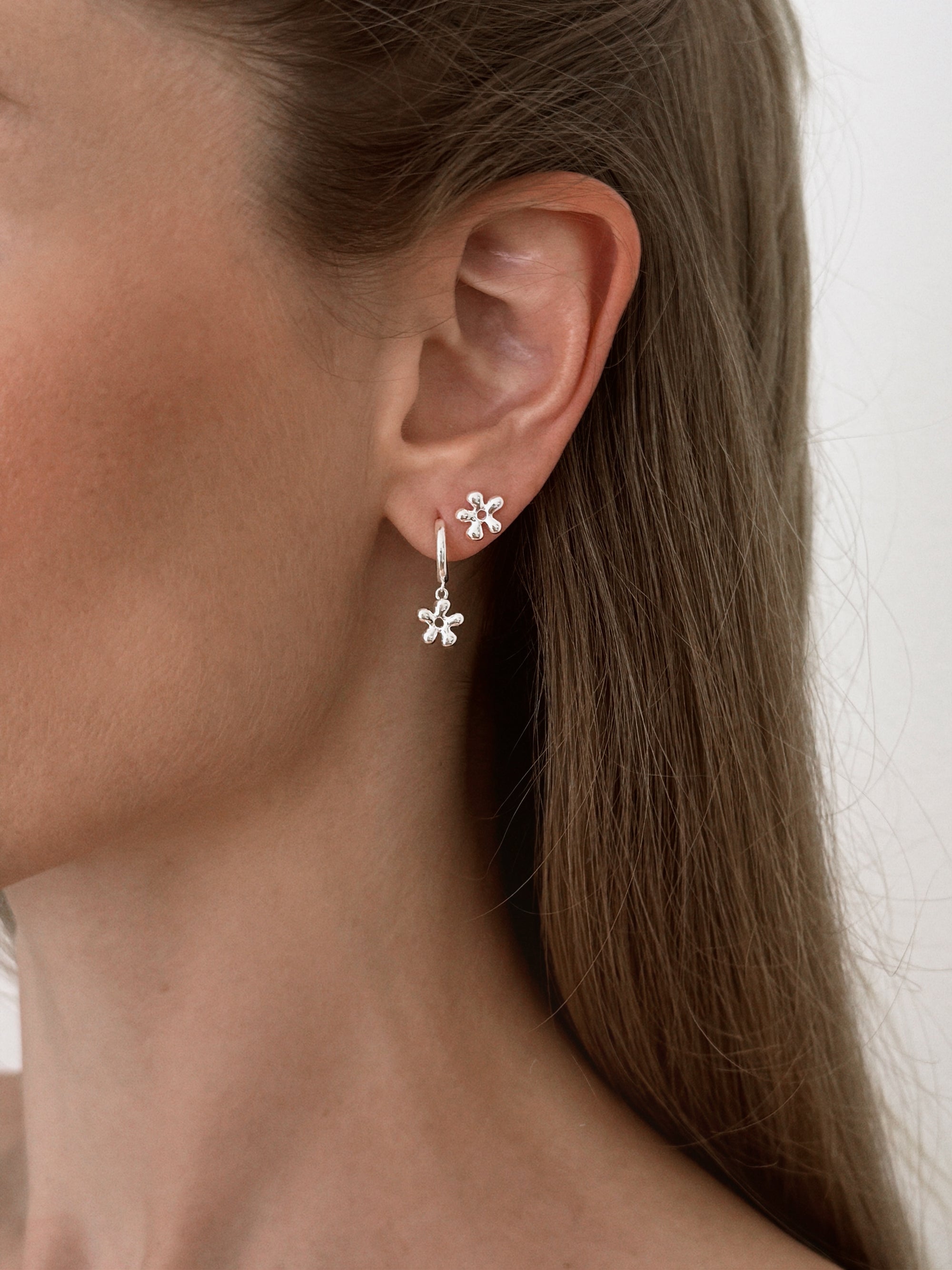 FRECKLE HOOPS