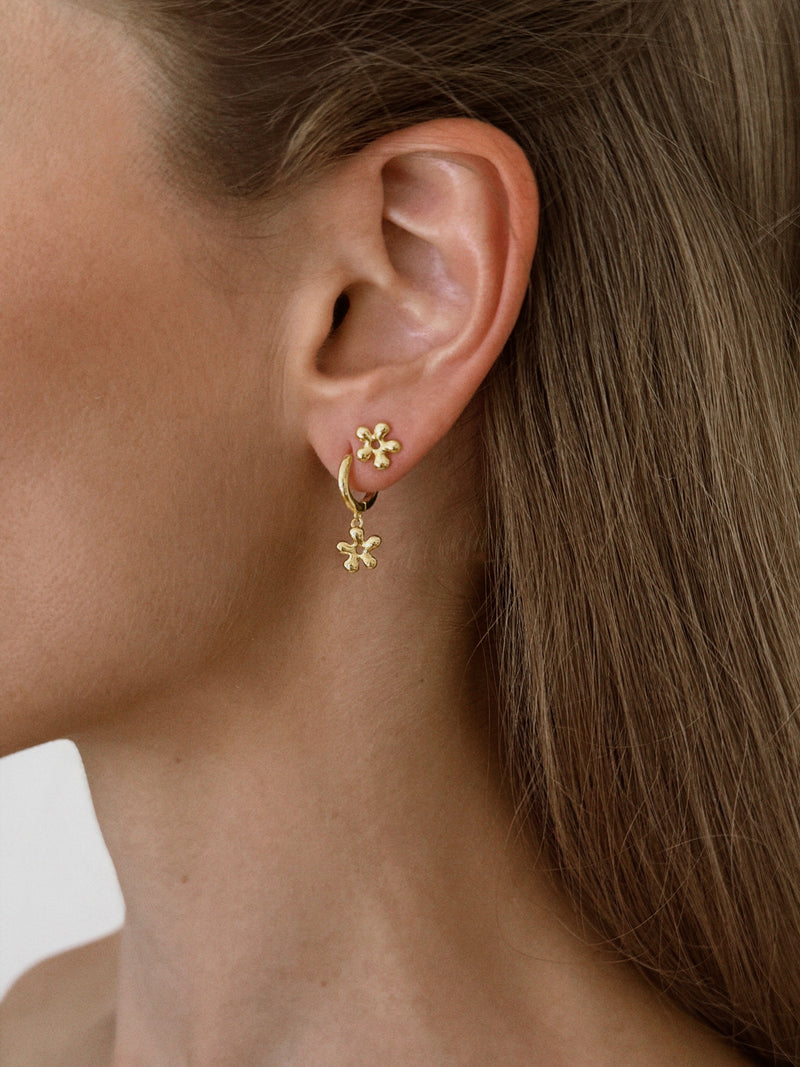 FRECKLE STUDS