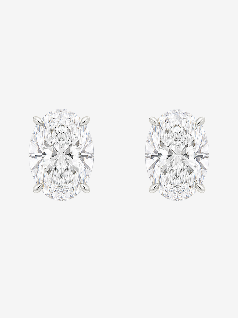 MARTINI STUDS • 2CT Oval