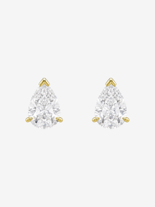 PALOMA STUDS • 1CT Pear