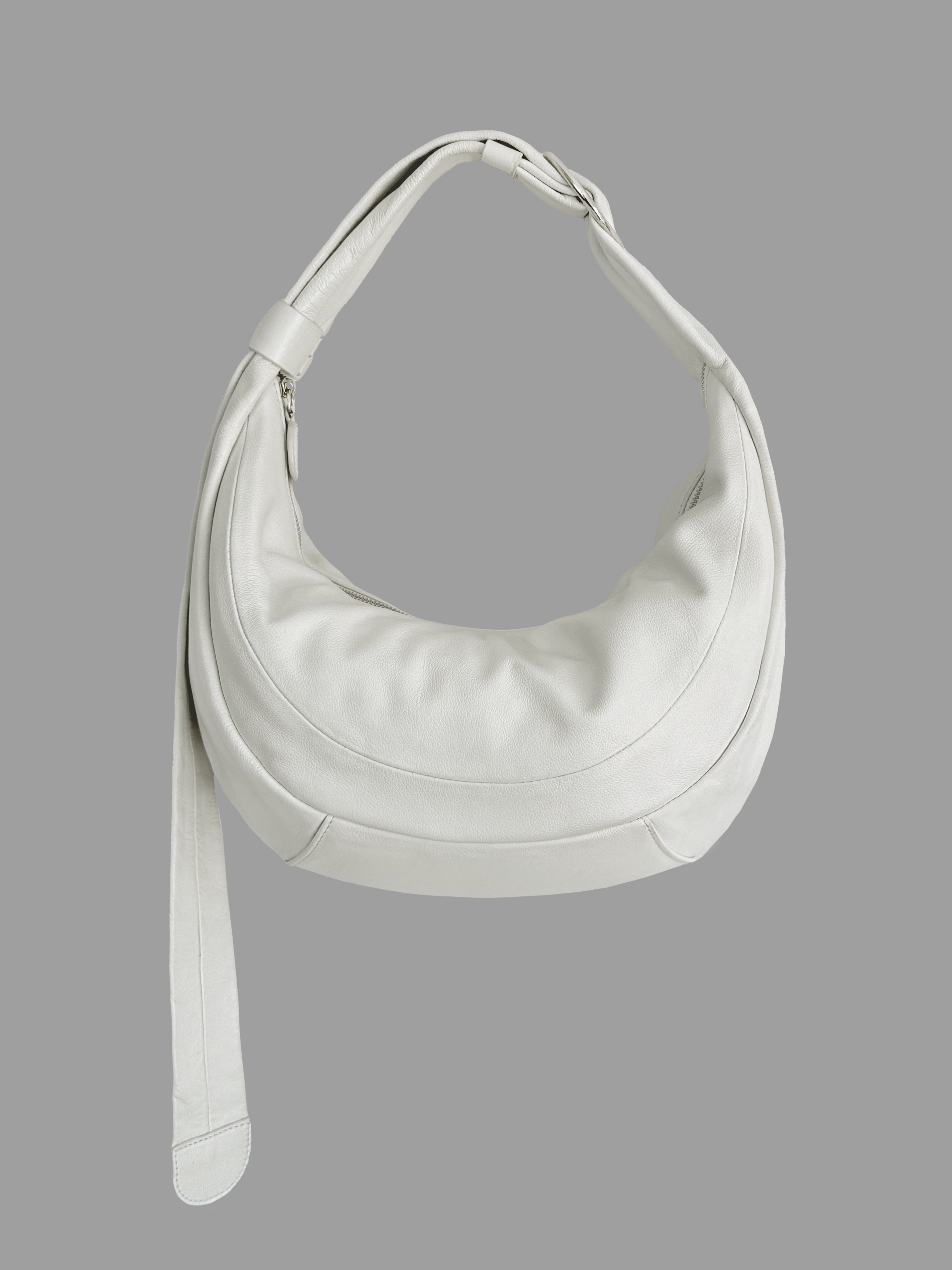 IRIS • DOVE WHITE LEATHER (SAMPLE)