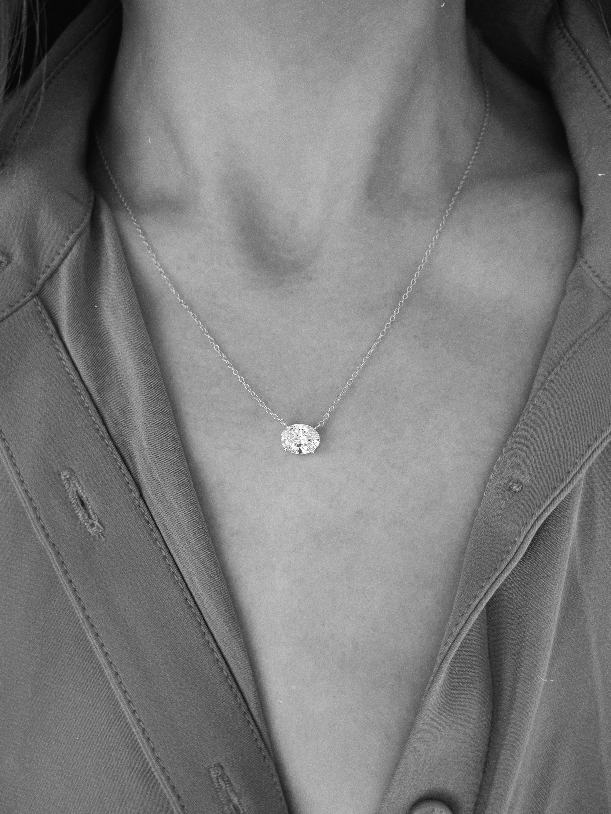 CLYDE 2CT OVAL NECKLACE